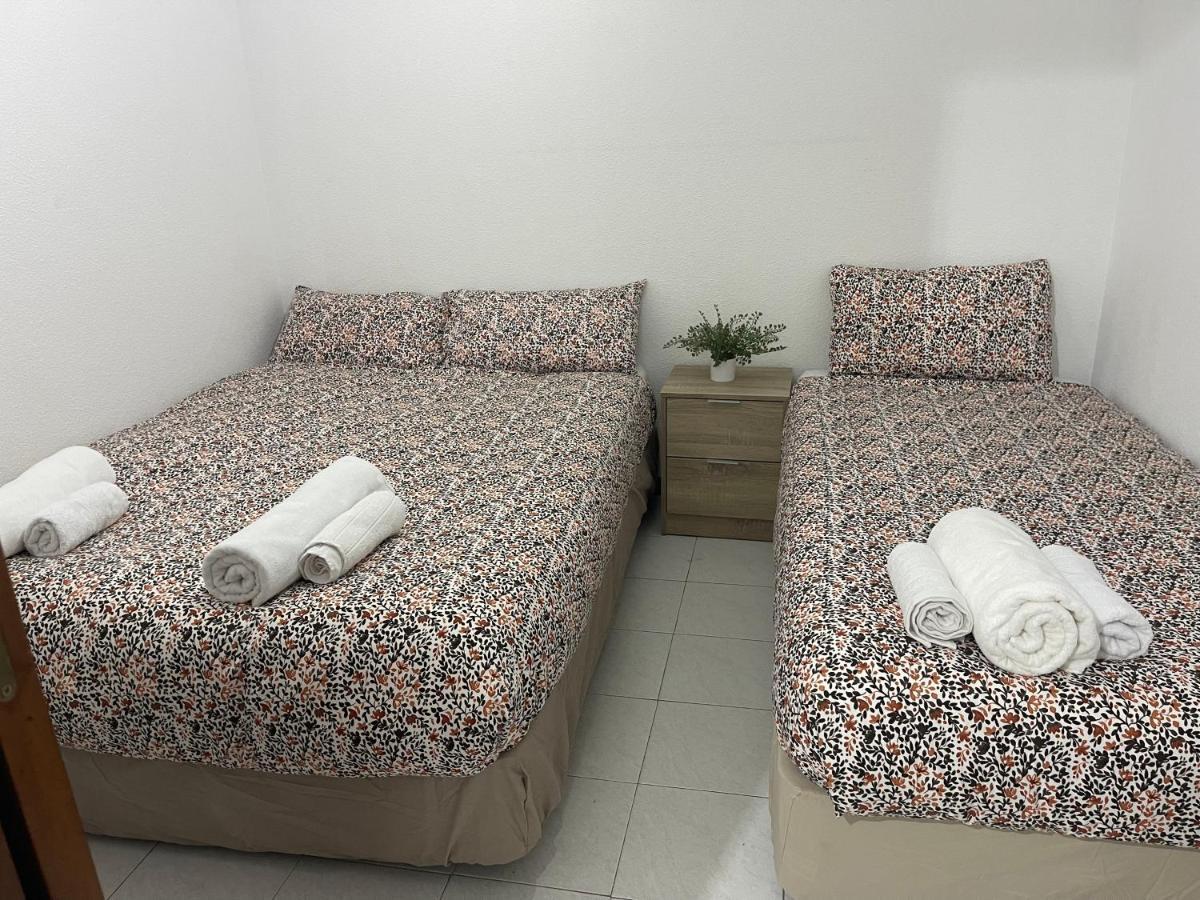 Centro Madrid Hortaleza Apartment Luaran gambar