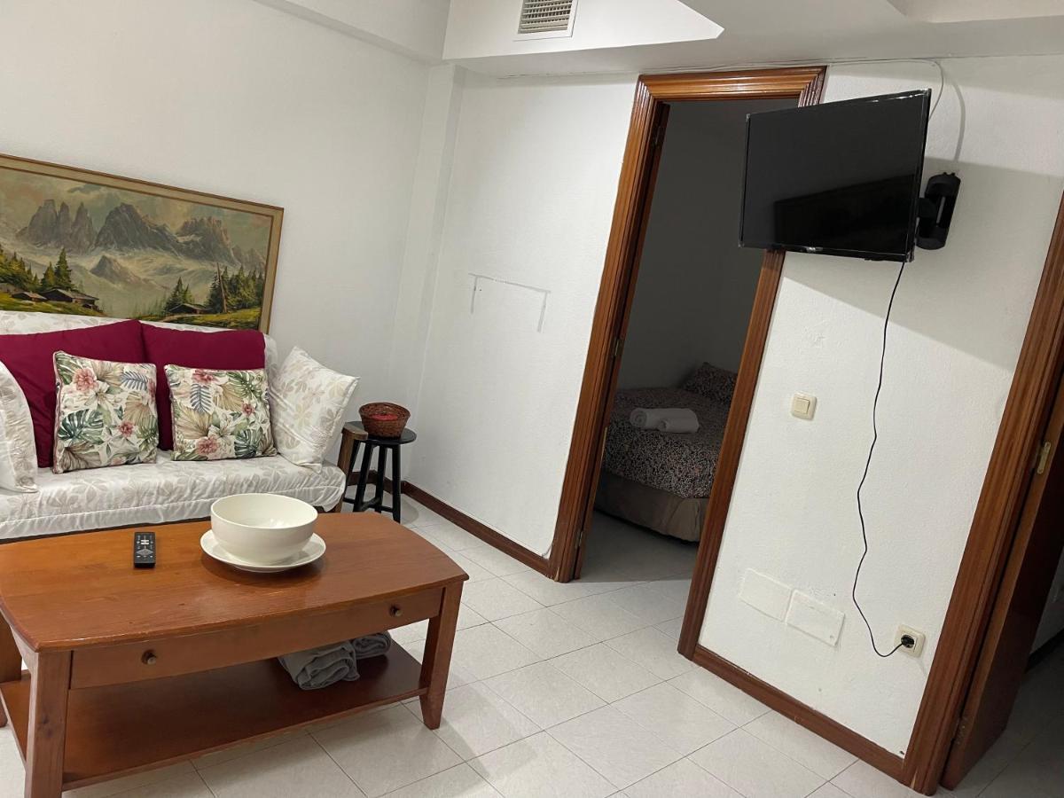 Centro Madrid Hortaleza Apartment Luaran gambar